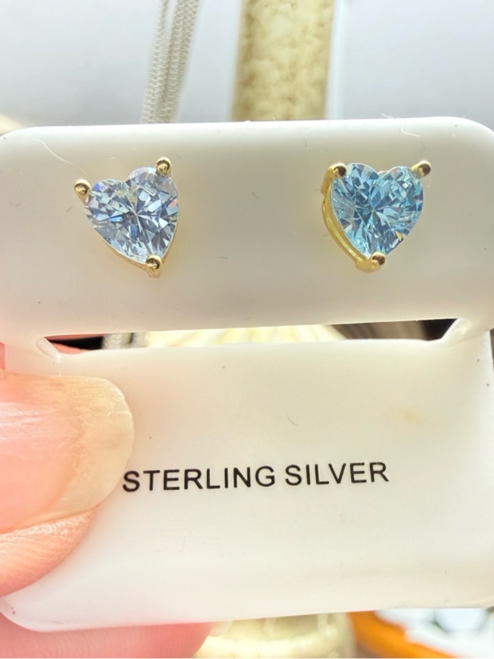 Heart-Cut Light Blue AQUAMARINE Stones 925 Sterling Silver Stud Earrings